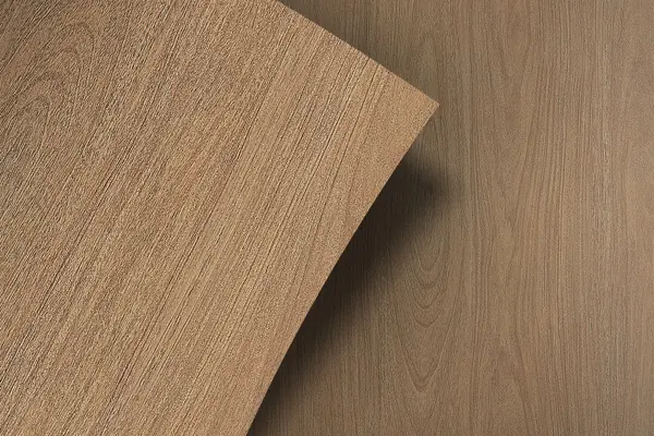 Pavo Light PZ021 hout