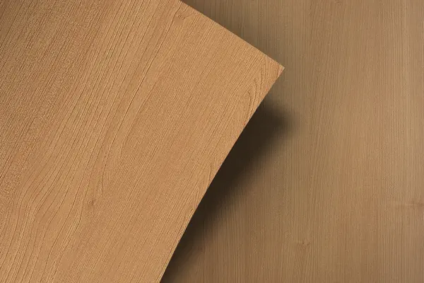 Sangolis W636 hout