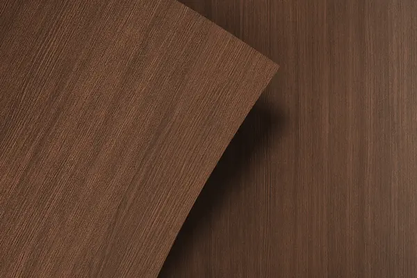 Hazel W931 hout