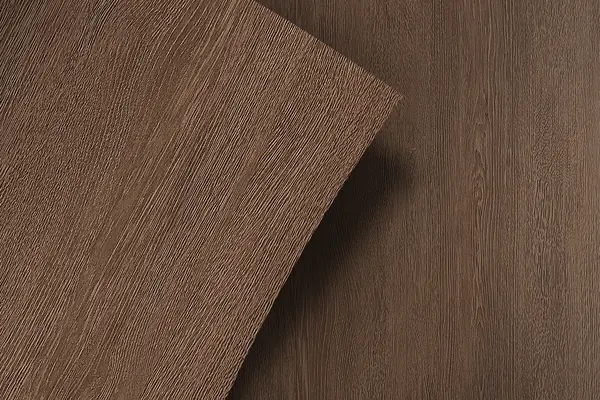 Tibos WO821 hout