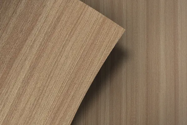 Lineus ZX121 hout