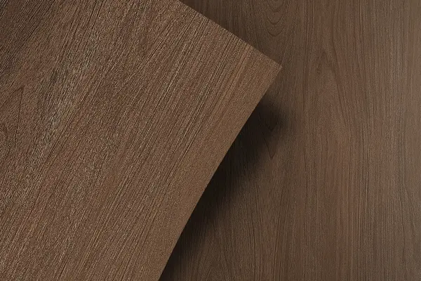 Pavo Dark ZX129 hout